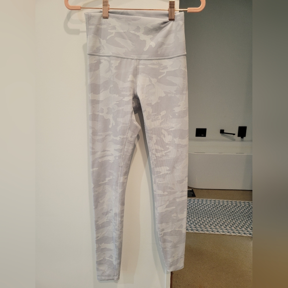 lululemon white camo print leggings